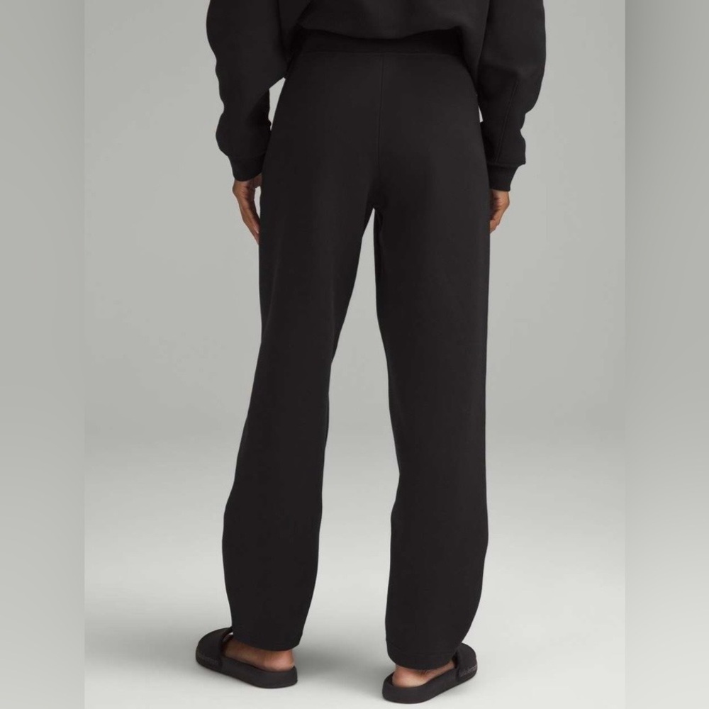 Lululemon Heavyweight Fleece Barrel Leg Sweatpants - Picture 7 of 12